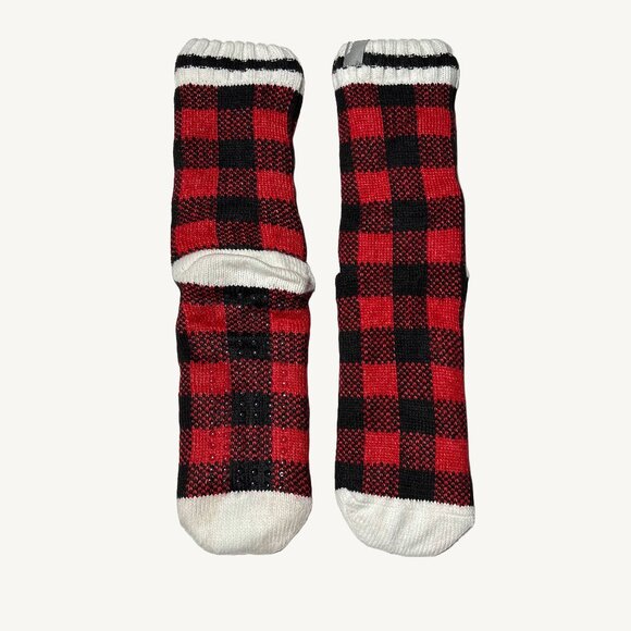 New without Tags Bench Red and Black Plaid Slipper Socks with Grippies - Picture 1 of 8